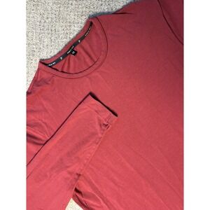 Public Rec Mens Medium Go-To Crew Tee Long Sleeve T Shirt Athletic Pullover Red